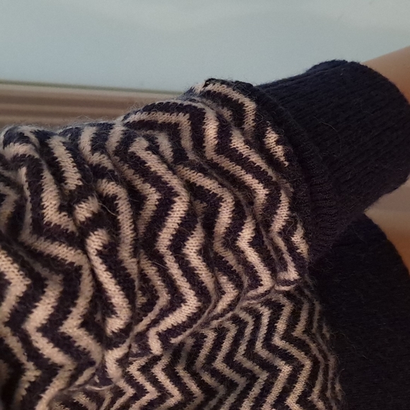 J crew high neck long sleeves sweater top size small - Picture 7 of 13